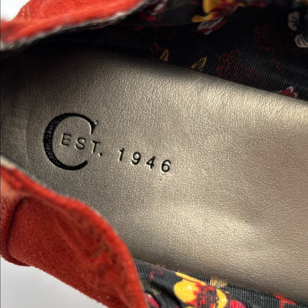 Unique Red Suede‎ Women’s Ballerina Flats Floral Inner W/Gold Accents Sz10 #0256